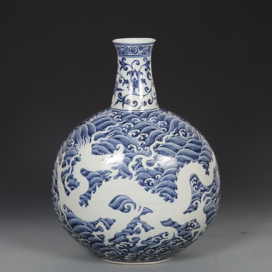 An Exquisite Blue and White Seawater and Dragon Pattern Vase (1 of 9)