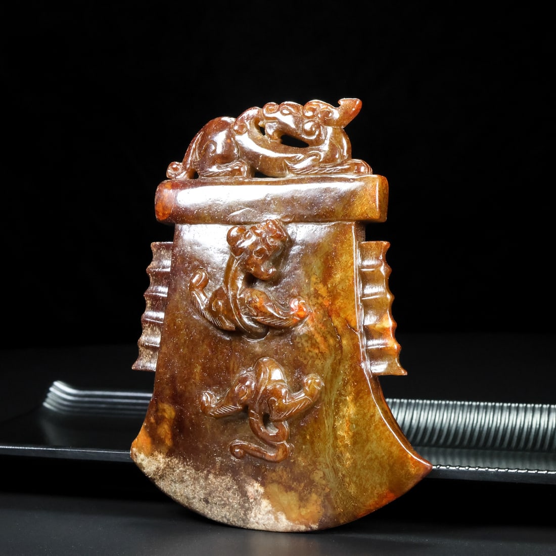 An Exquisite Archaic Jade Beast Pattern Axe - 4