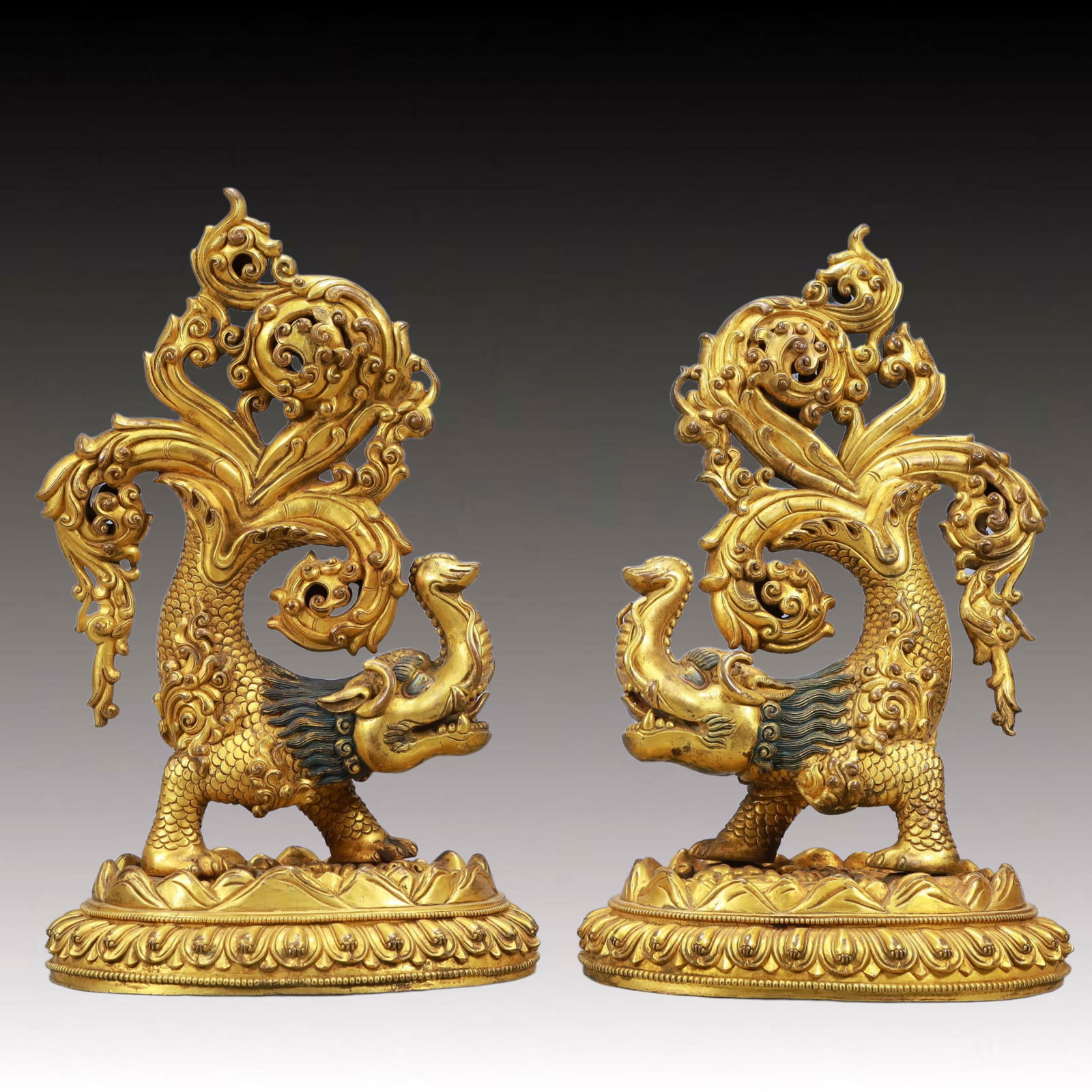 A Pair of Exquisite Gilt Bronze Auspicious Beast Ornaments: A Pair of Exquisite Gilt Bronze Auspicious Beast Ornaments,Ming Dynasty, China,Size:8.7inx5.9inx15in Weight:10750g 
