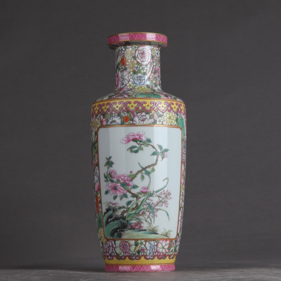 An Exquisite Enamel Flower Pattern Vase (1 of 9)