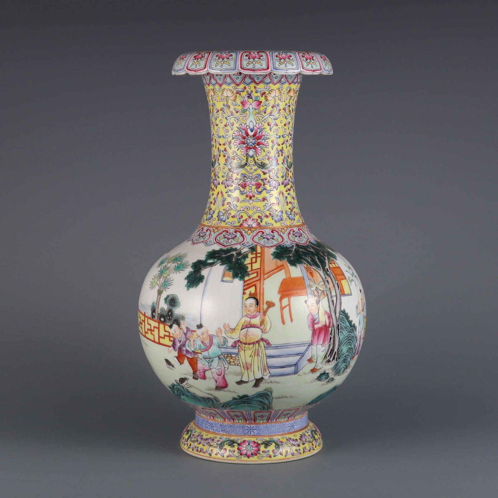 An Exquisite Famille-Rose Character and Story Pattern Vase: An Exquisite Famille-Rose Character and Story Pattern Vase,Qing Dynasty,China,Qianlong Six-character Mark,Size:13inx4.9in 