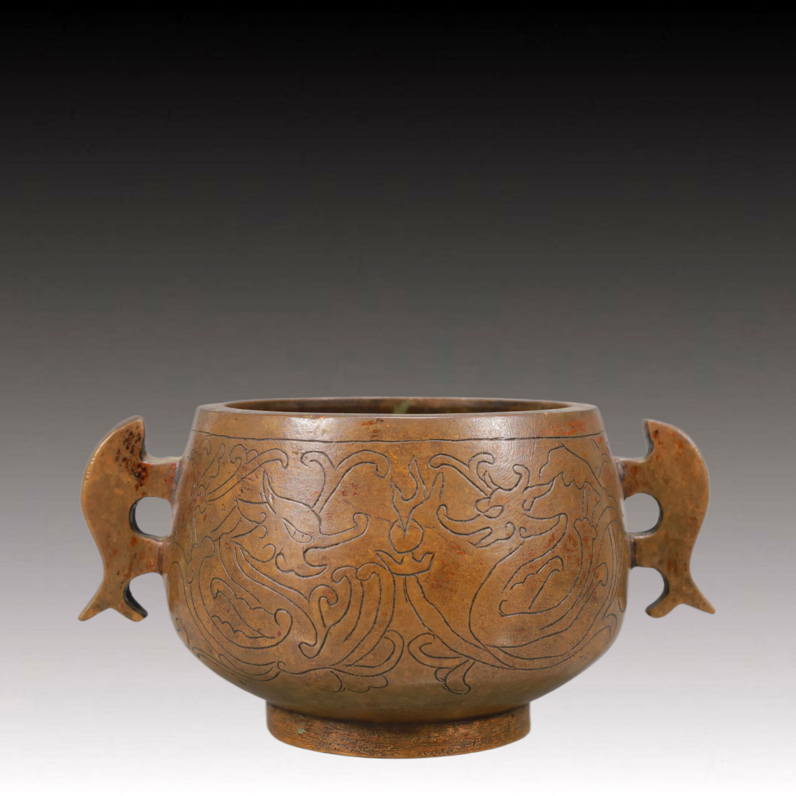 An Exquisite Bronze Dragon Pattern Double-Ears Censer (1 of 8)