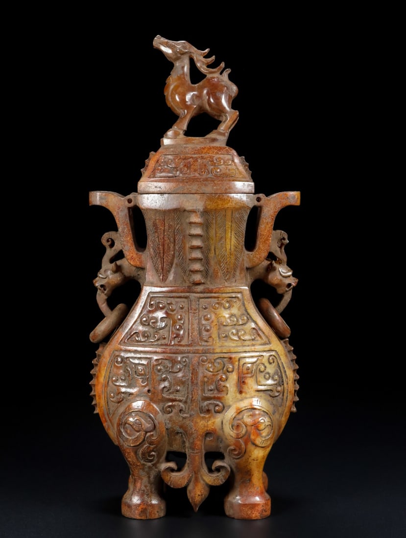 An Archaic Gaogu yu Beast-Face Pattern Double-Ears Deer-Cover Vase: An Archaic Gaogu yu Beast-Face Pattern Double-Ears Deer-Cover Vase,Ancient Time, China,Size:8.2inx3.9inx2.4in,Weight:724.5g 