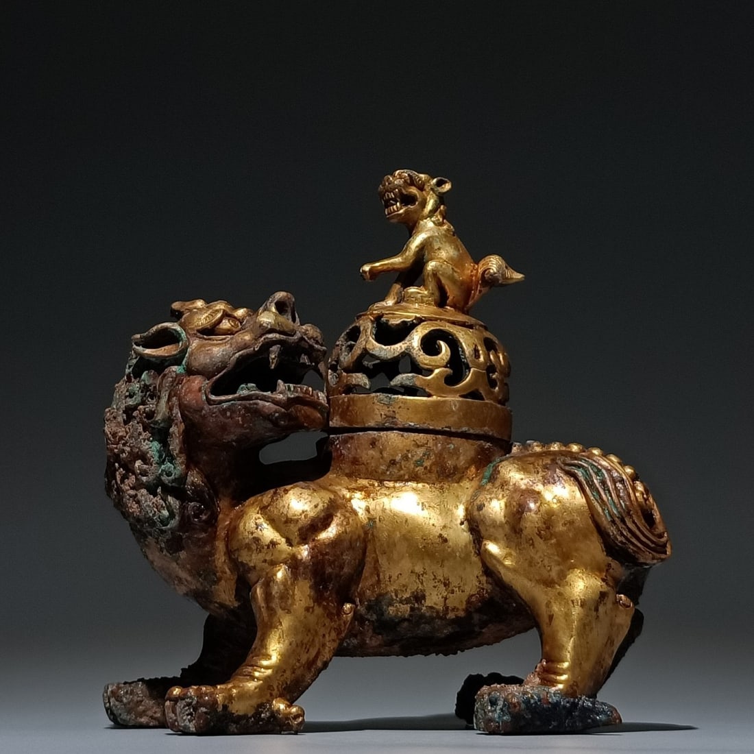 A Rare Gilt Bronze Lion Censer: A Rare Gilt Bronze Lion Censer,Tang Dynasty, China,Size:7.5inx7.1inx3.9in 铜鎏金狮子香炉,中国唐代