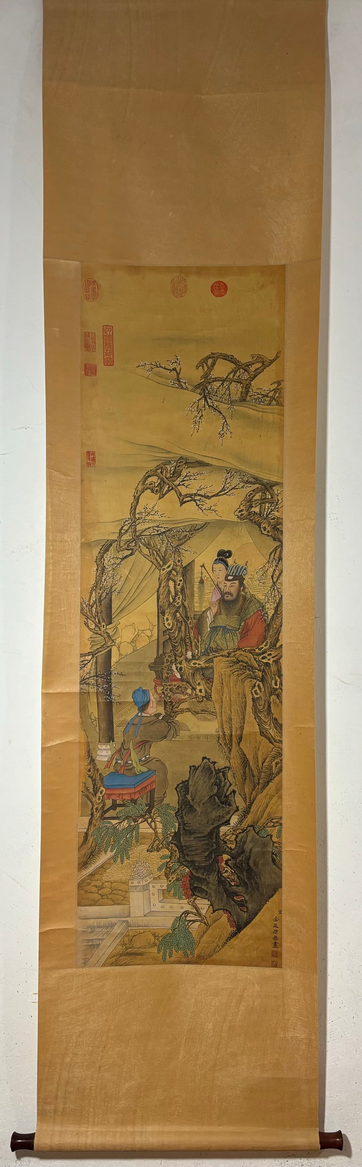 A Chinese Vertical Scroll Ink Painting of Character and Story on Silk: A Chinese Vertical Scroll Ink Painting of Character and Story on Silk,Jin Tingbiao,Size:54.9inx16.1in 一幅中国水墨绢本人物故事&#