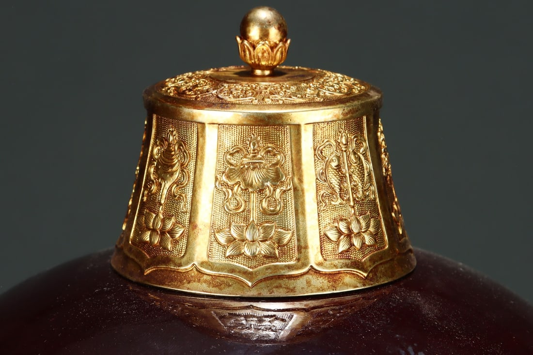 A Huge Ji Red Glazed Dragon Pattern Bottle - 5