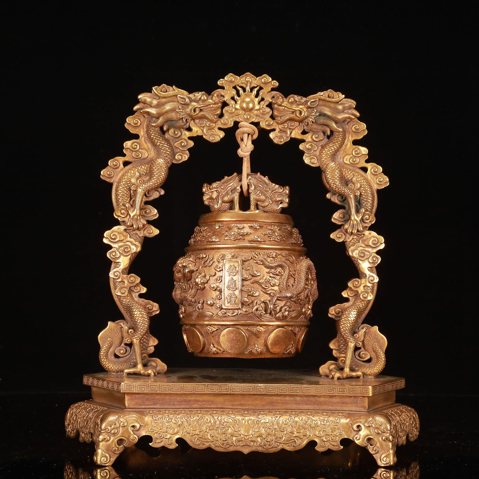 A Rare Gilt Bronze Dragon Pattern Chime: A Rare Gilt Bronze Dragon Pattern Chime,Qing Dynasty, China,Qianlong Six-character Mark,Size:12.6inx7.1inx13in,Weight:8400g 