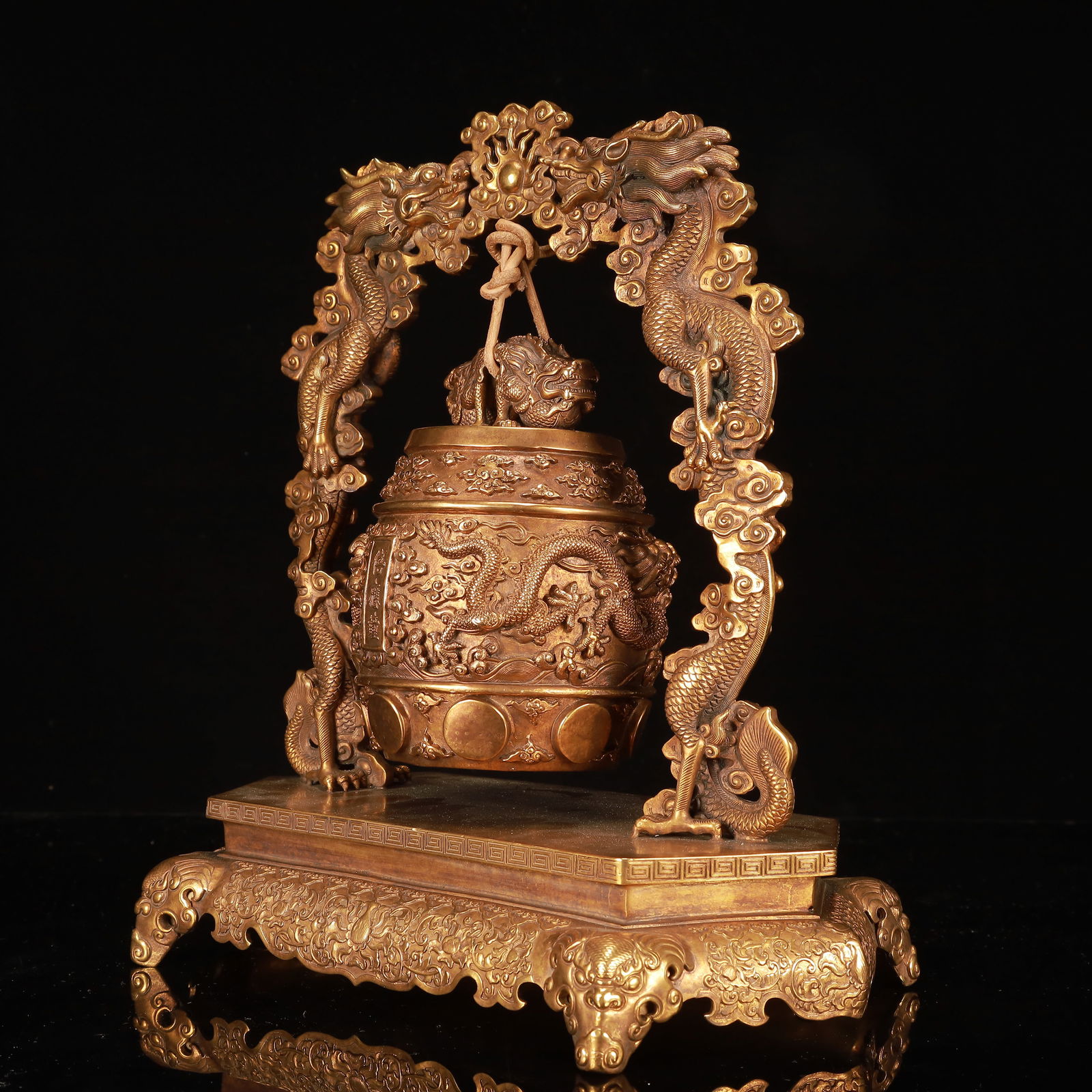 A Rare Gilt Bronze Dragon Pattern Chime - 4