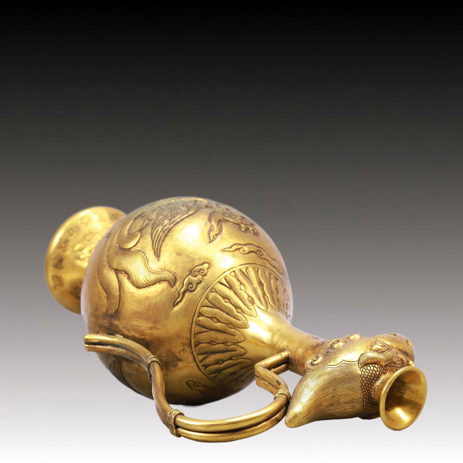 A Rare Gilt Bronze Phoenix Pattern Ewer - 11