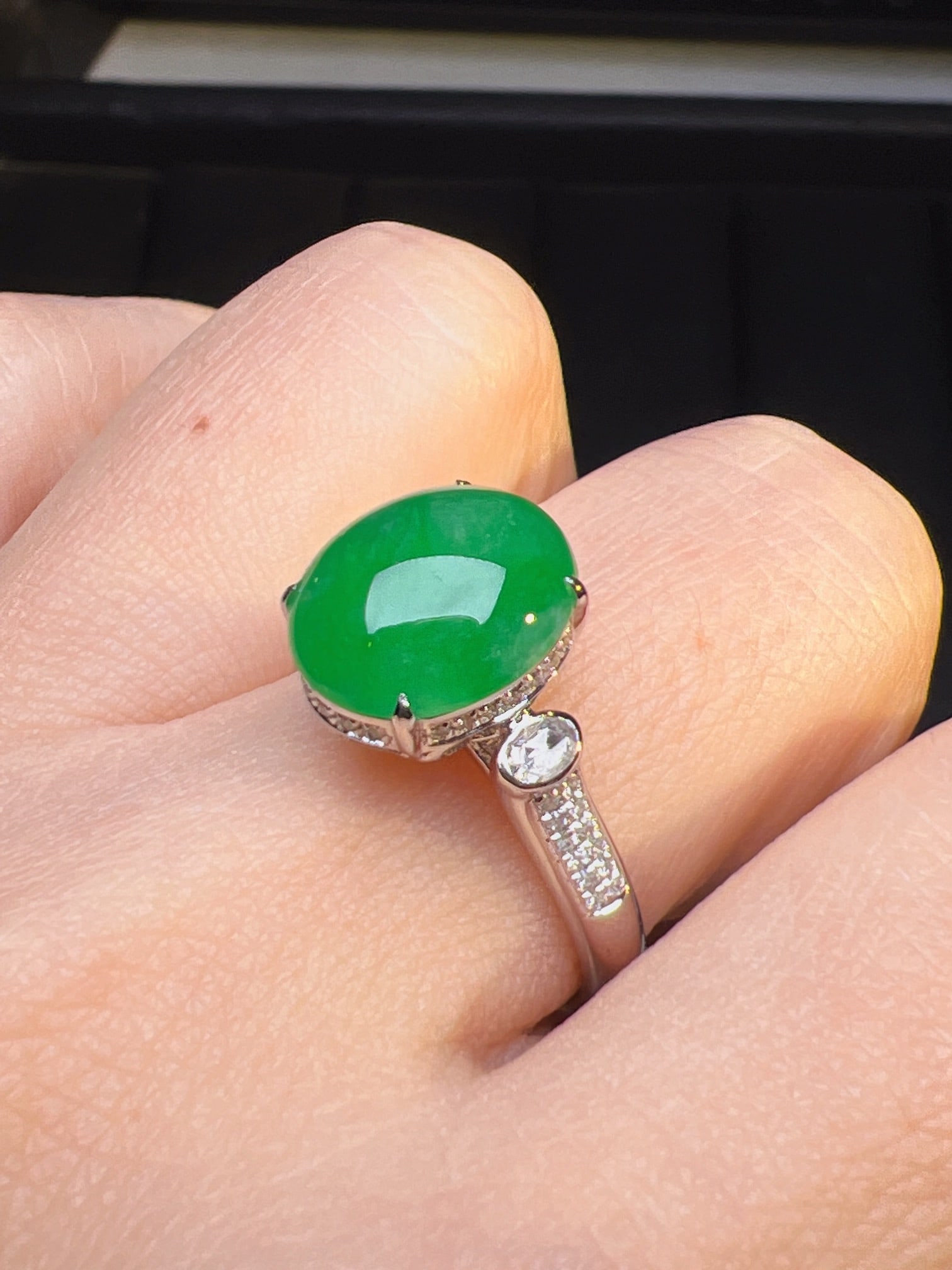 An Exquisite 18k Gold Diamond Inlaid Jadeite Ring (1 of 6)