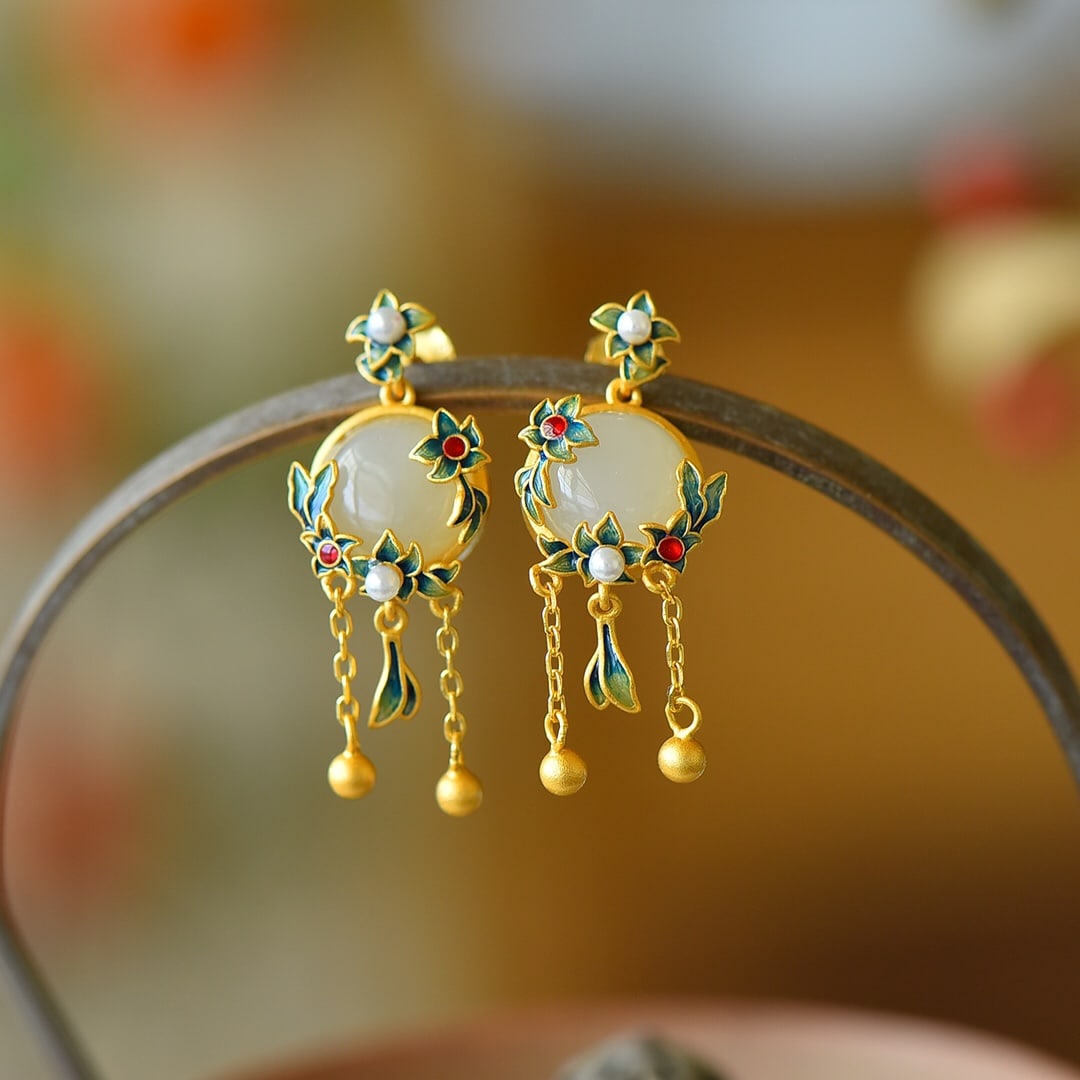 A Pair of Exquisite Sterling Silver-Gold Plated Inlaid White Jade Enamel Earrings: A Pair of Exquisite Sterling Silver-Gold Plated Inlaid White Jade Enamel Earrings 一对纯银镀金镶白玉珐琅耳环