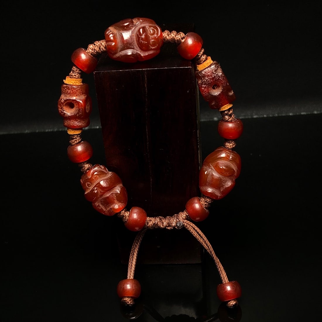 A Precious Agate Bracelets - 3