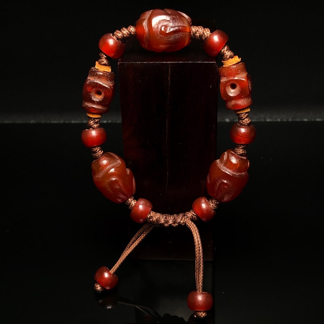 A Precious Agate Bracelets - 4