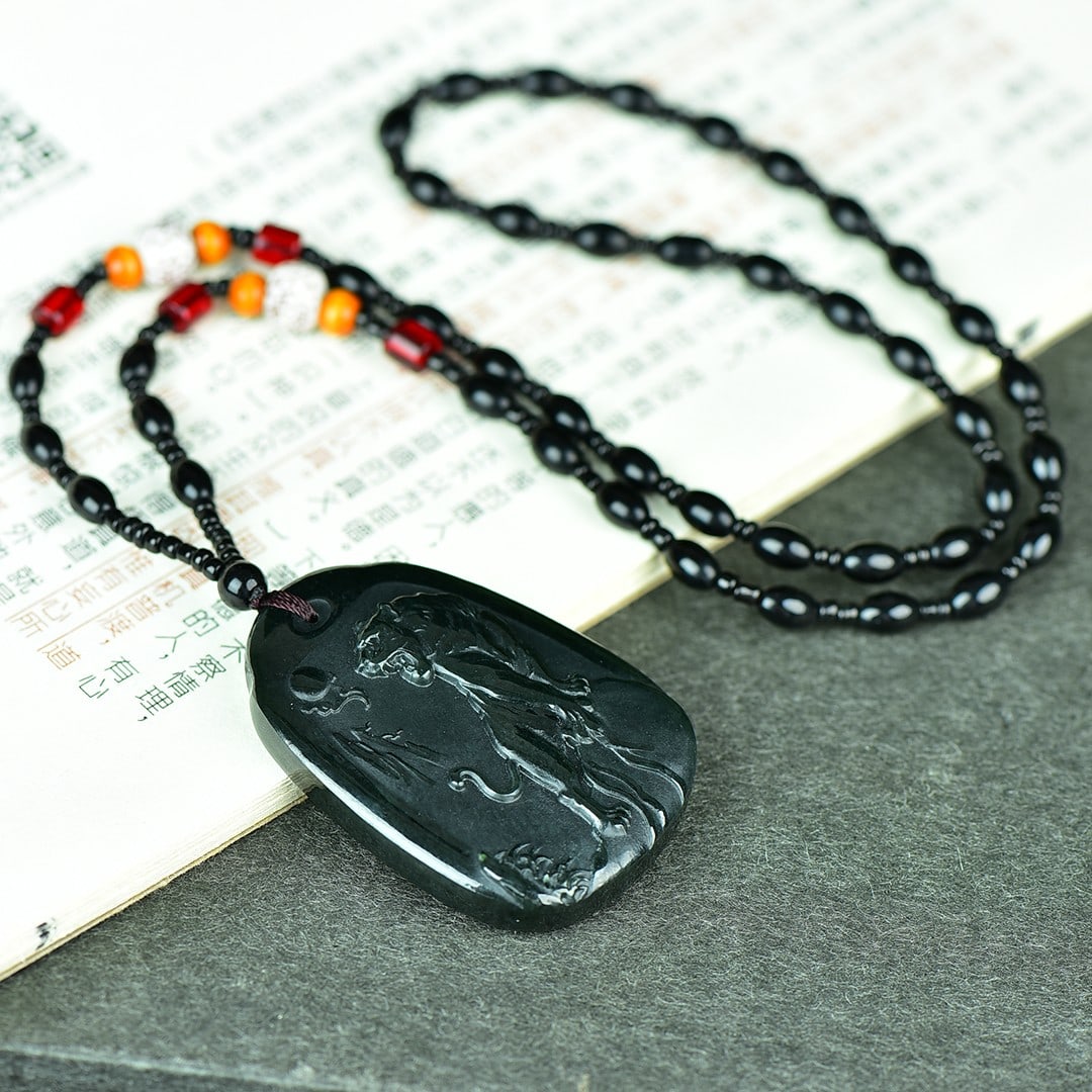 An Exquisite Jasper Tiger Pattern Pendant - 5