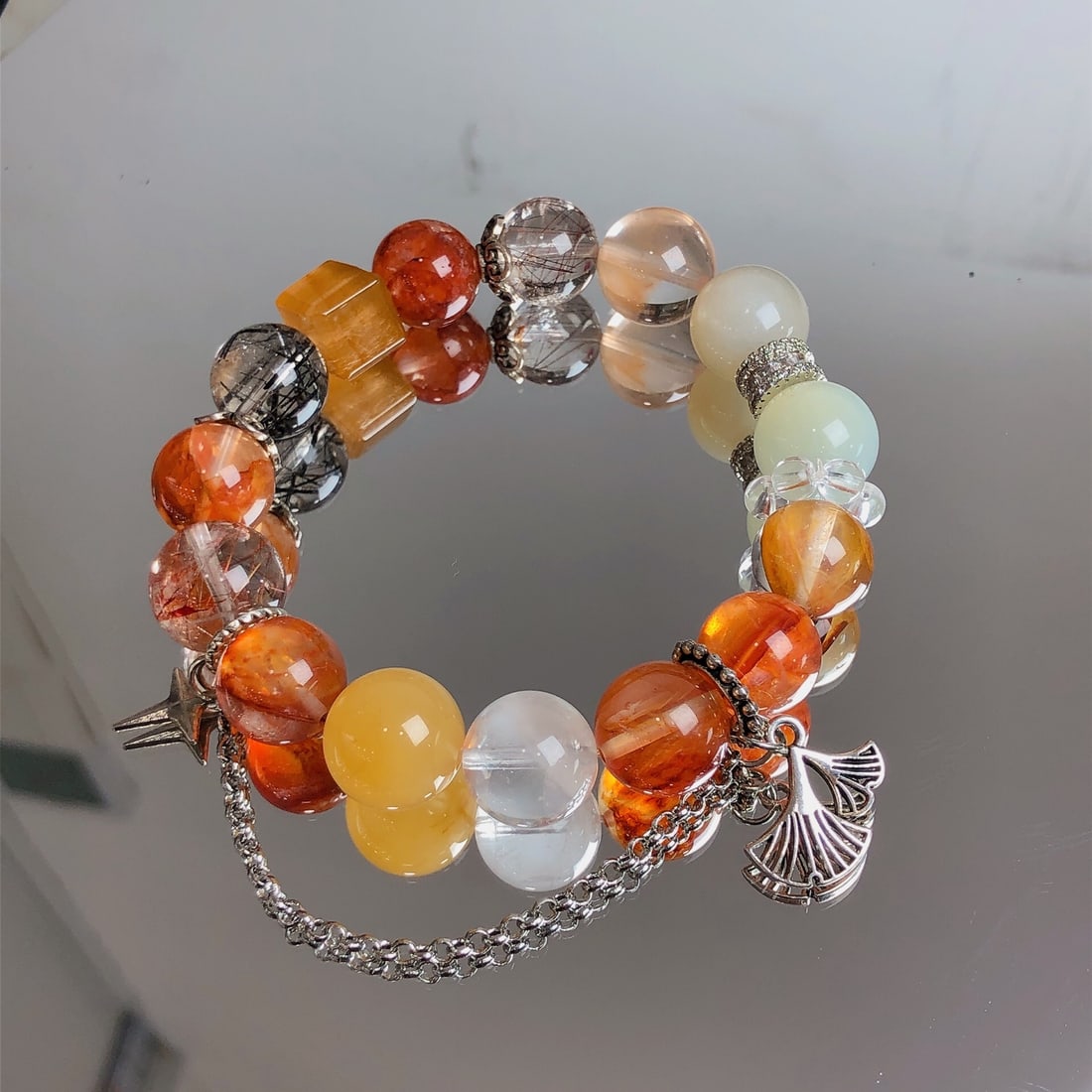An Exquisite Crystal Bracelets - 8