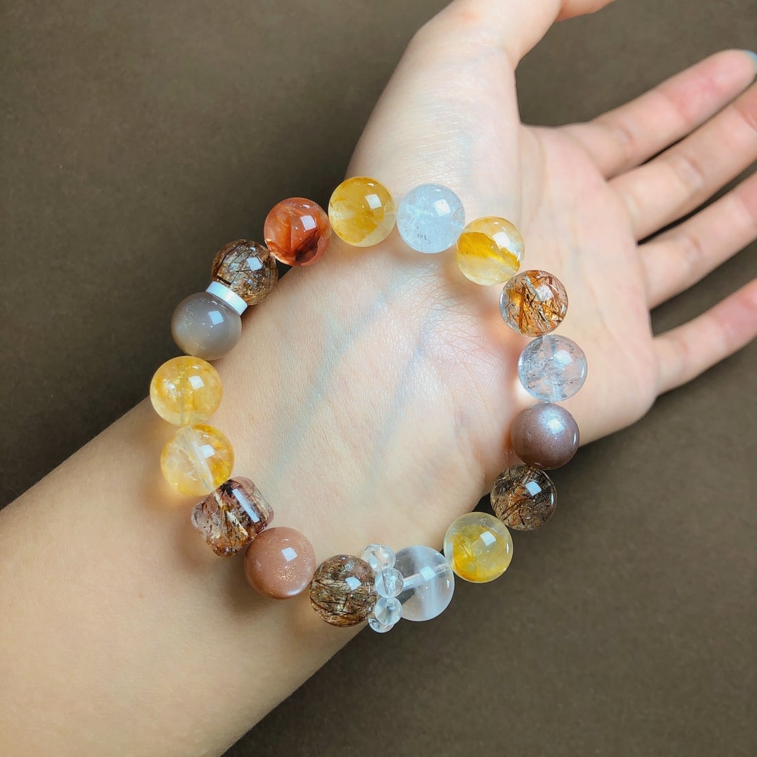 An Exquisite Crystal Bracelets - 3