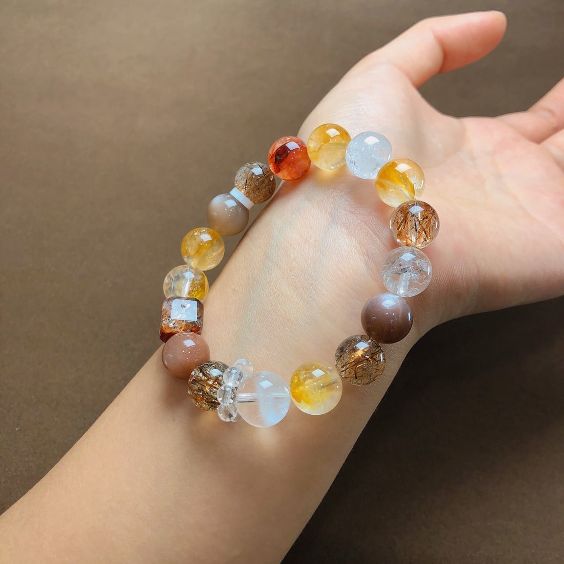 An Exquisite Crystal Bracelets - 4