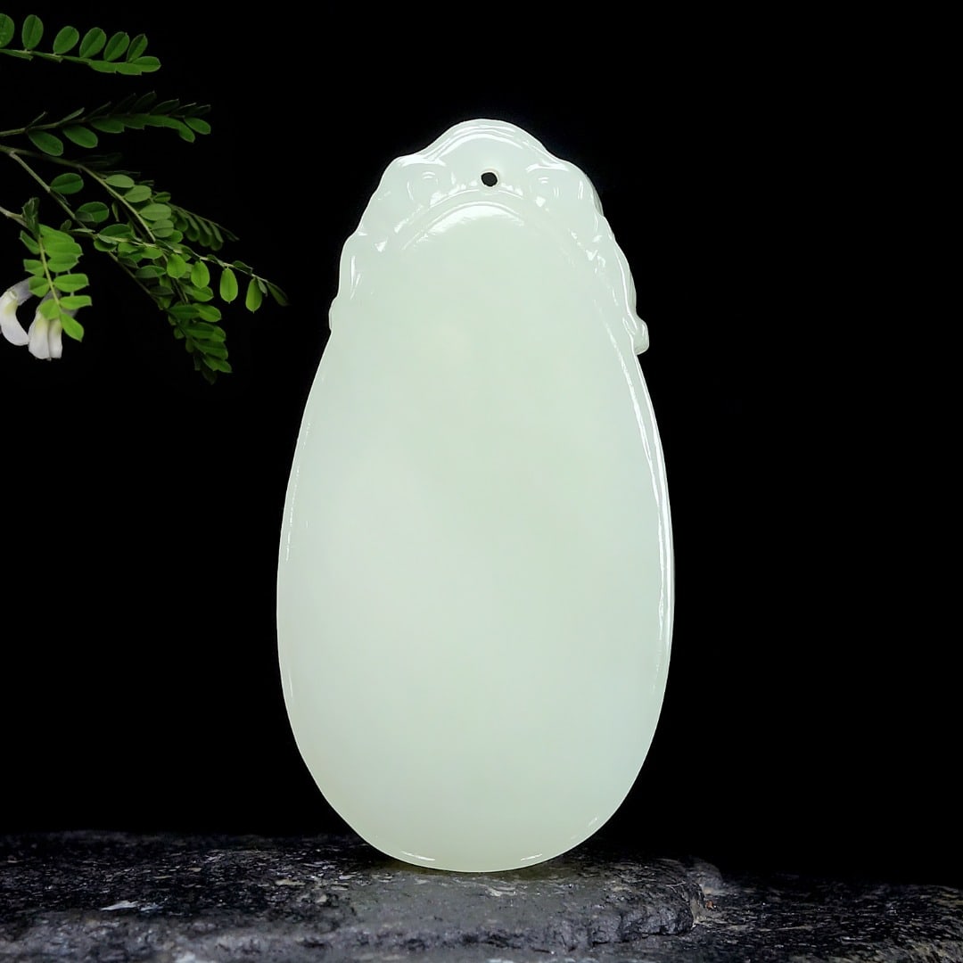 An Exquisite White Jade Pendant: An Exquisite White Jade Pendant,Size:2inx1.1inx0.3in 白玉挂件