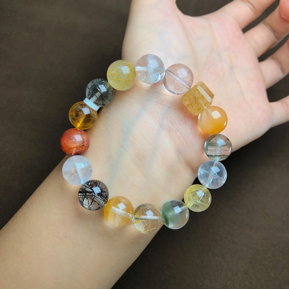 An Exquisite Crystal Bracelets - 2