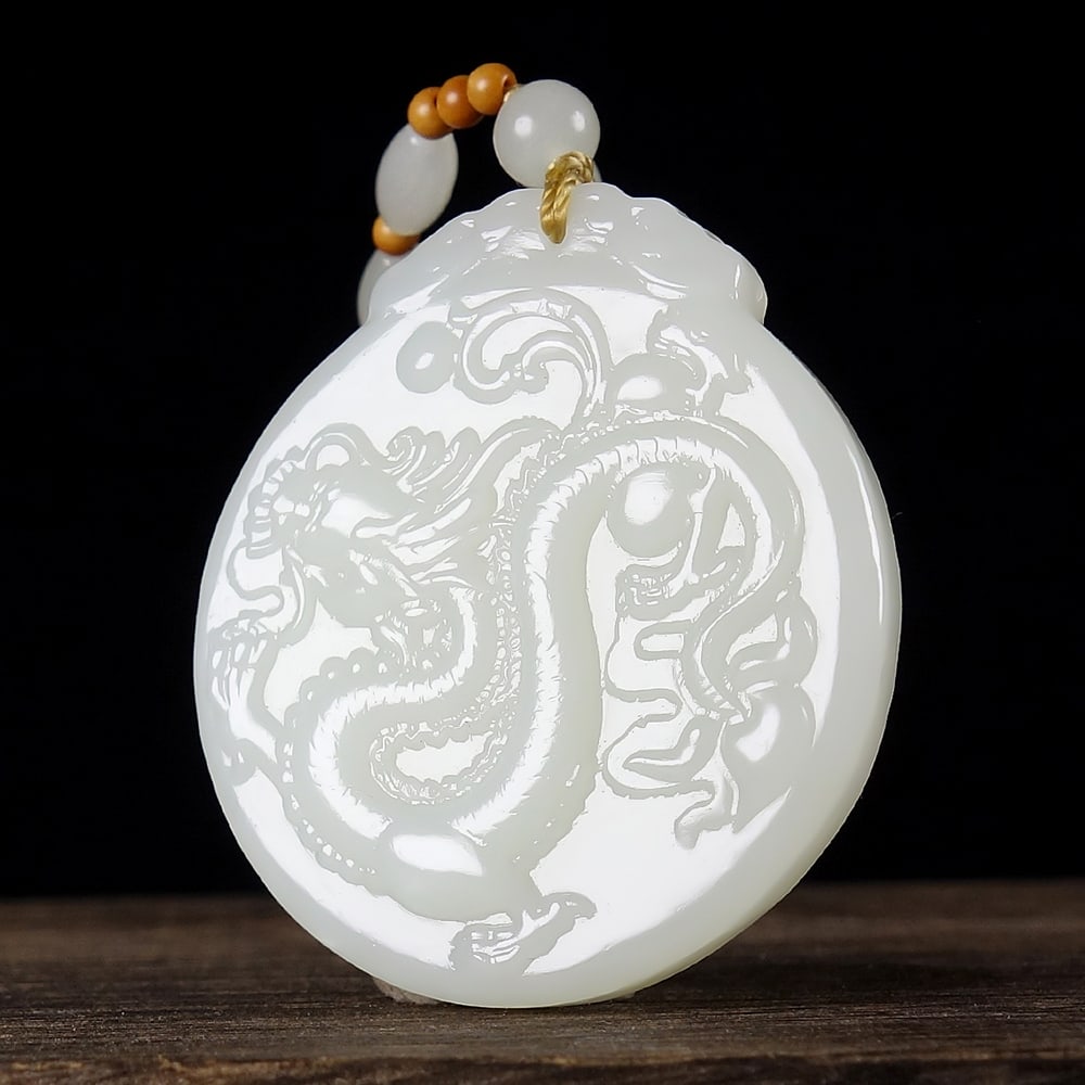 An Exquisite White Jade Dragon Pattern Pendant - 2