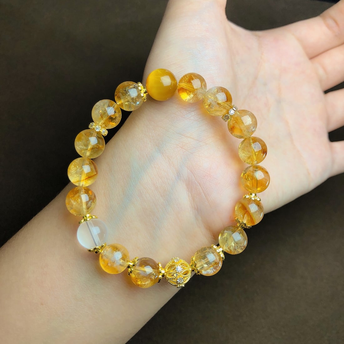 An Exquisite Crystal Bracelets - 2