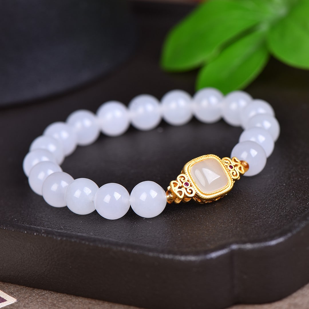 An Exquisite White Jade Bracelets - 3