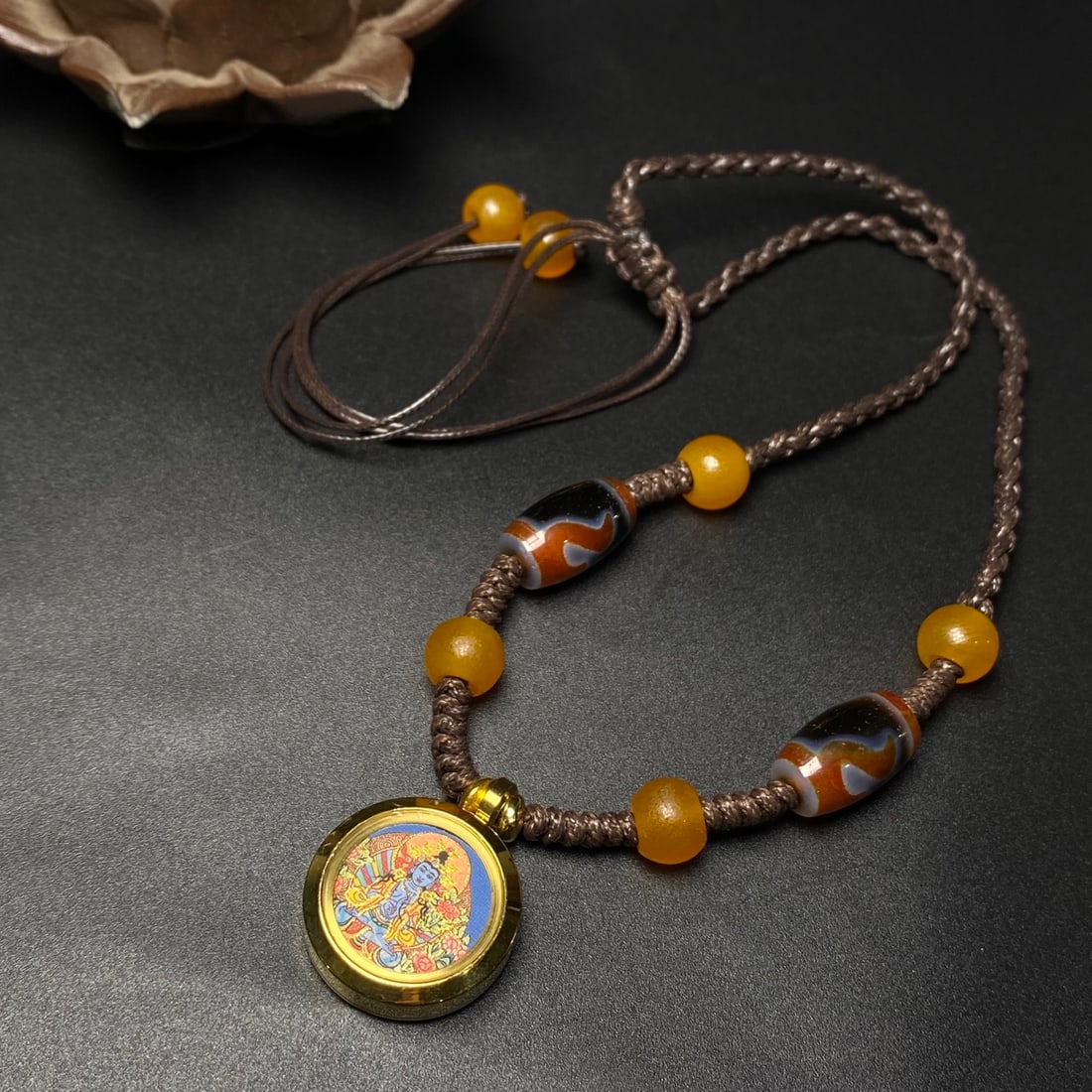A Precious Agate Necklace - 3