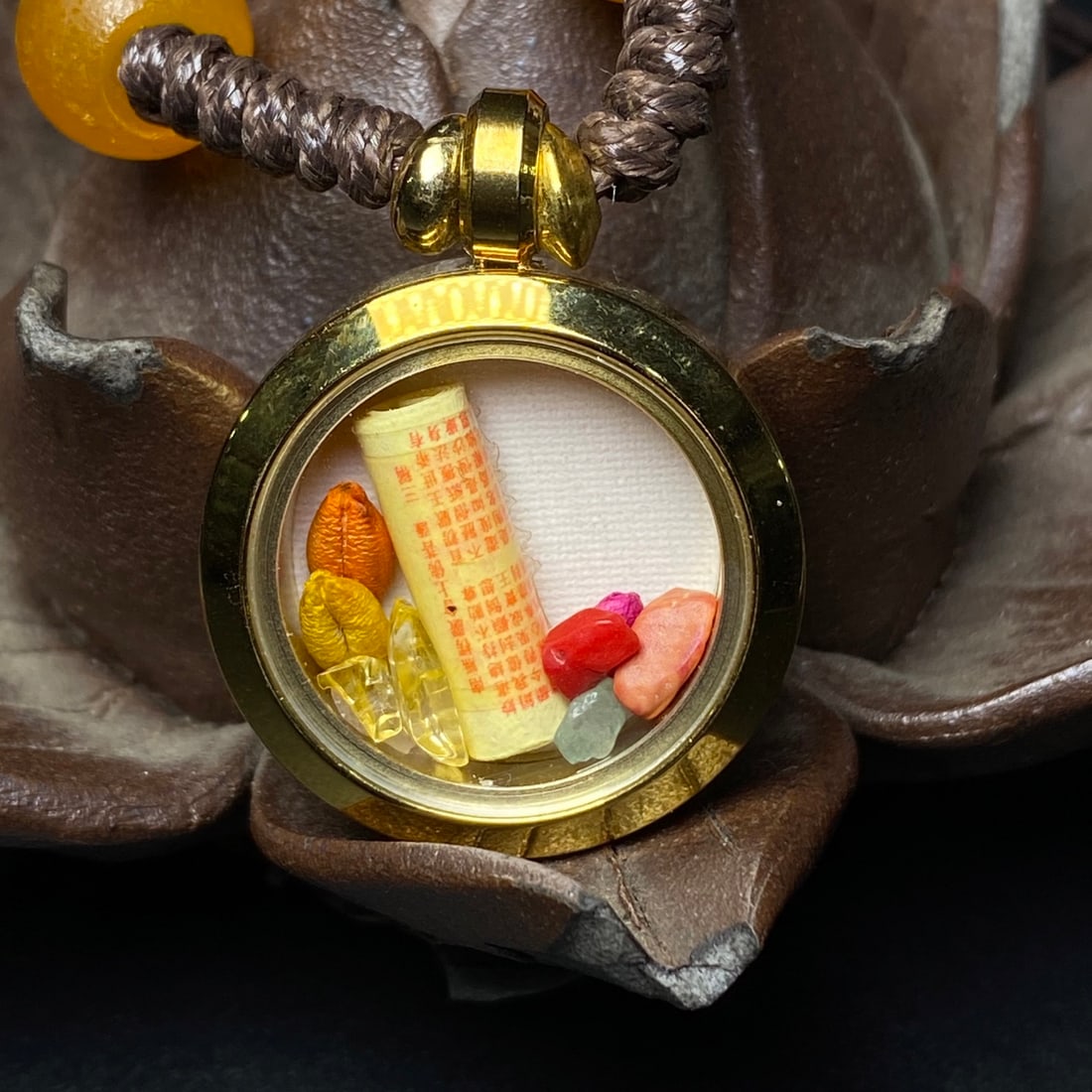 A Precious Agate Necklace - 8