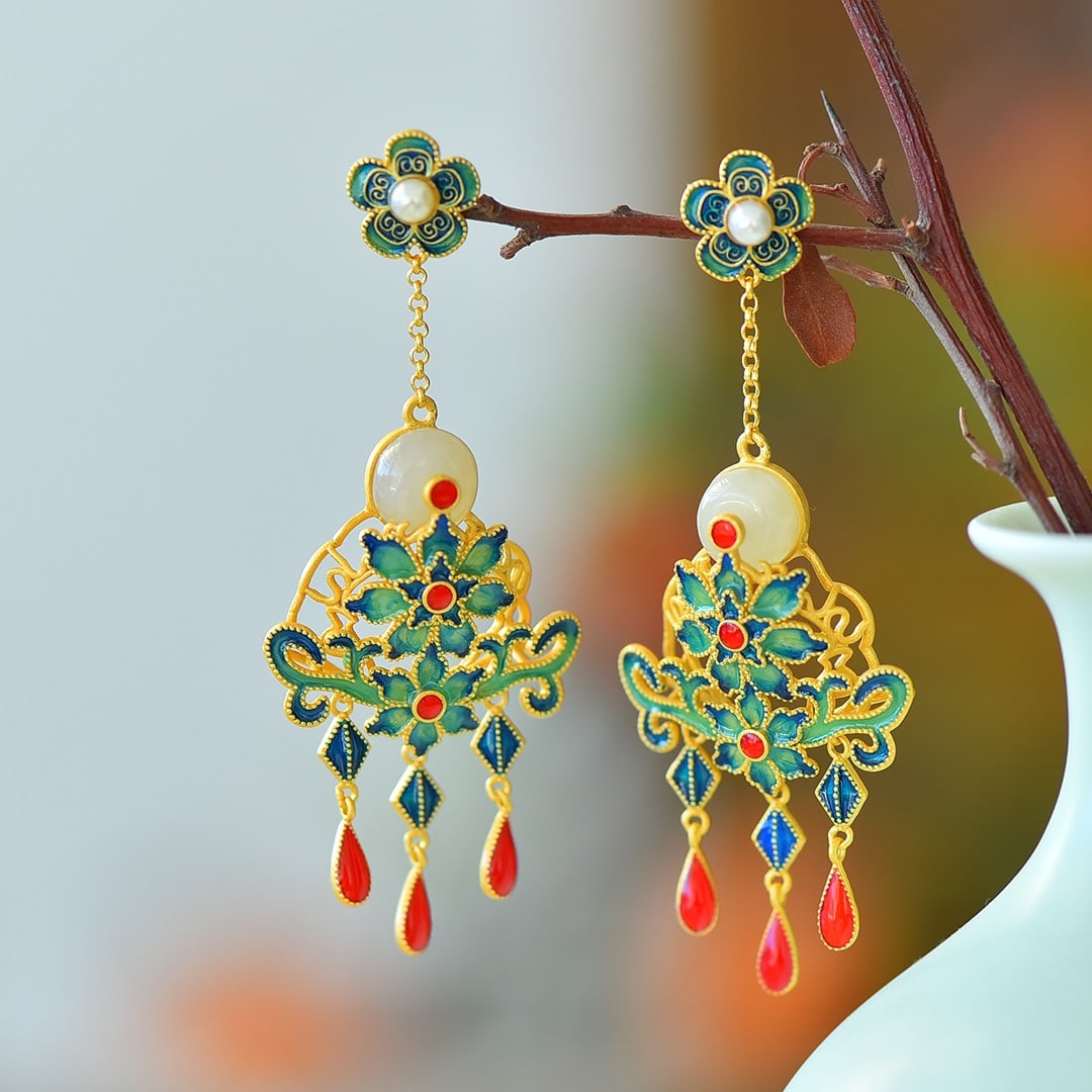 A Pair of Exquisite Sterling Silver-Gold Plated Inlaid White Jade Enamel Earrings: A Pair of Exquisite Sterling Silver-Gold Plated Inlaid White Jade Enamel Earrings 一对纯银镀金镶白玉珐琅耳环