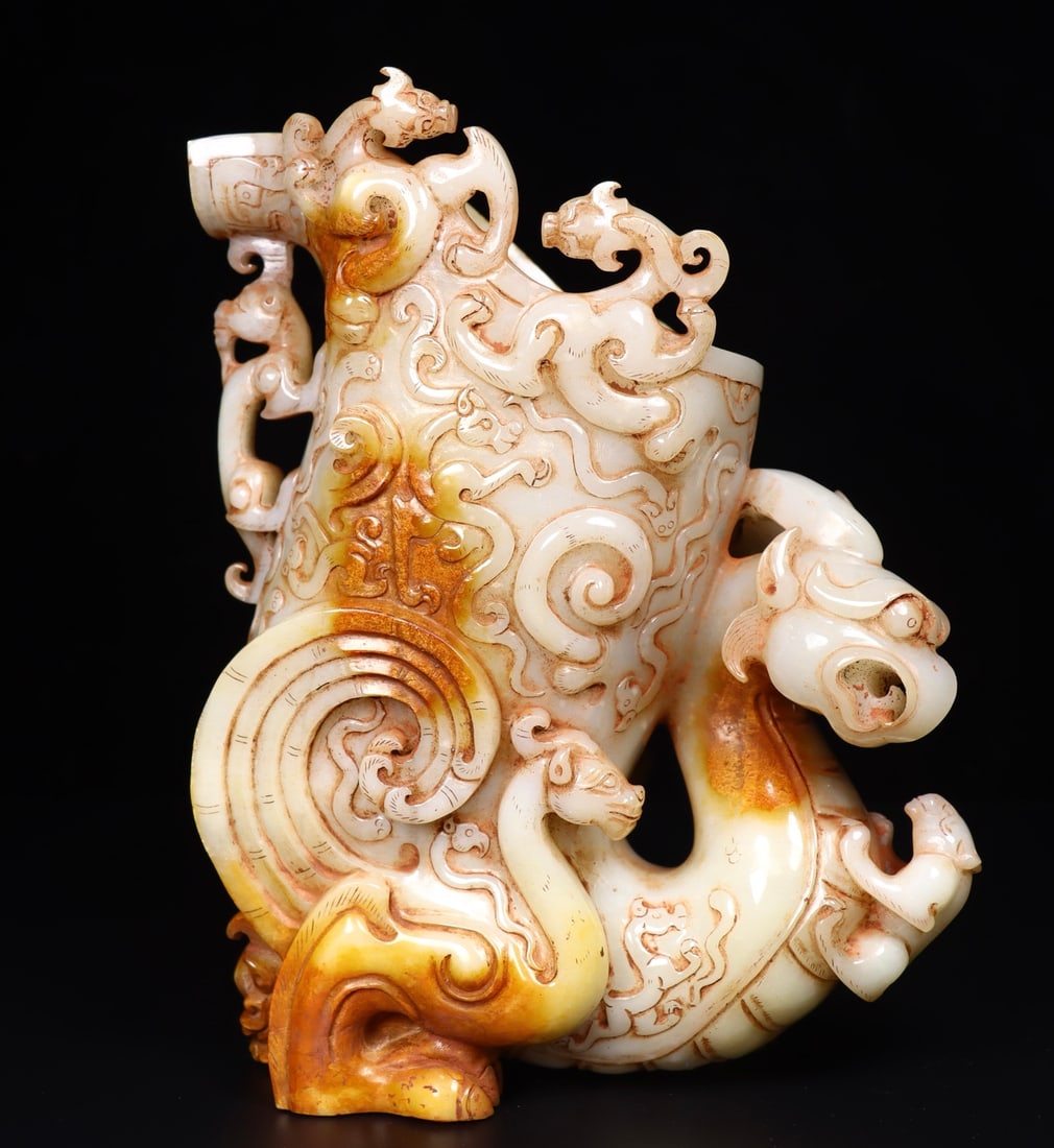 A Exquisite Hotan Jade Phoenix Bird Cup (1 of 9)