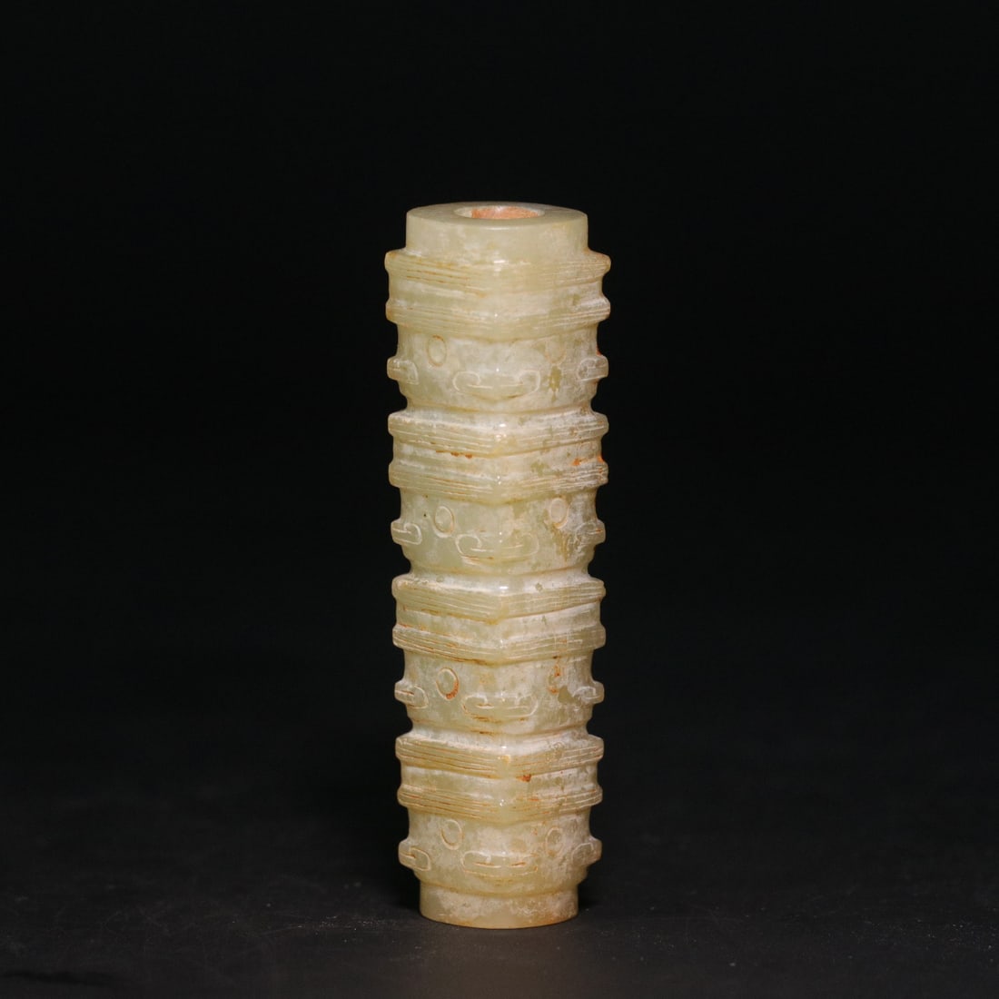 A Exquisite Gaogu Jade Hand Piece: A Exquisite Gaogu Jade Hand Piece,Ancient Time, China,Size:0.6inx0.5inx2.3in,Weight:25.6g 高古玉玉琮,远古时期