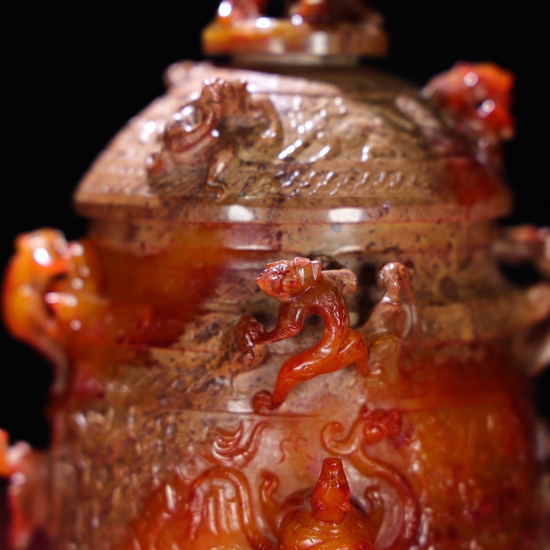 A Exquisite Hotan Jade Dragon Pattern Jar - 6