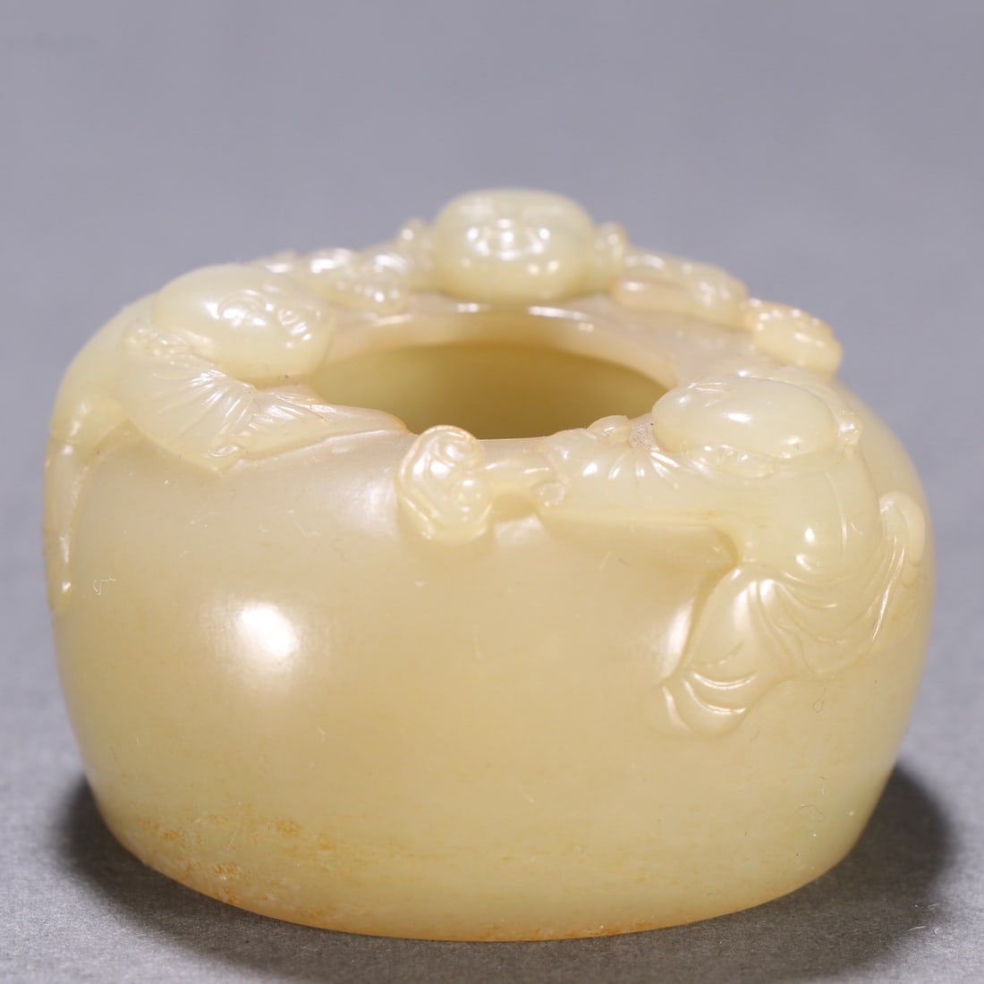 A Exquisite Hotan Jade Figures Pattern Water Pot - 2