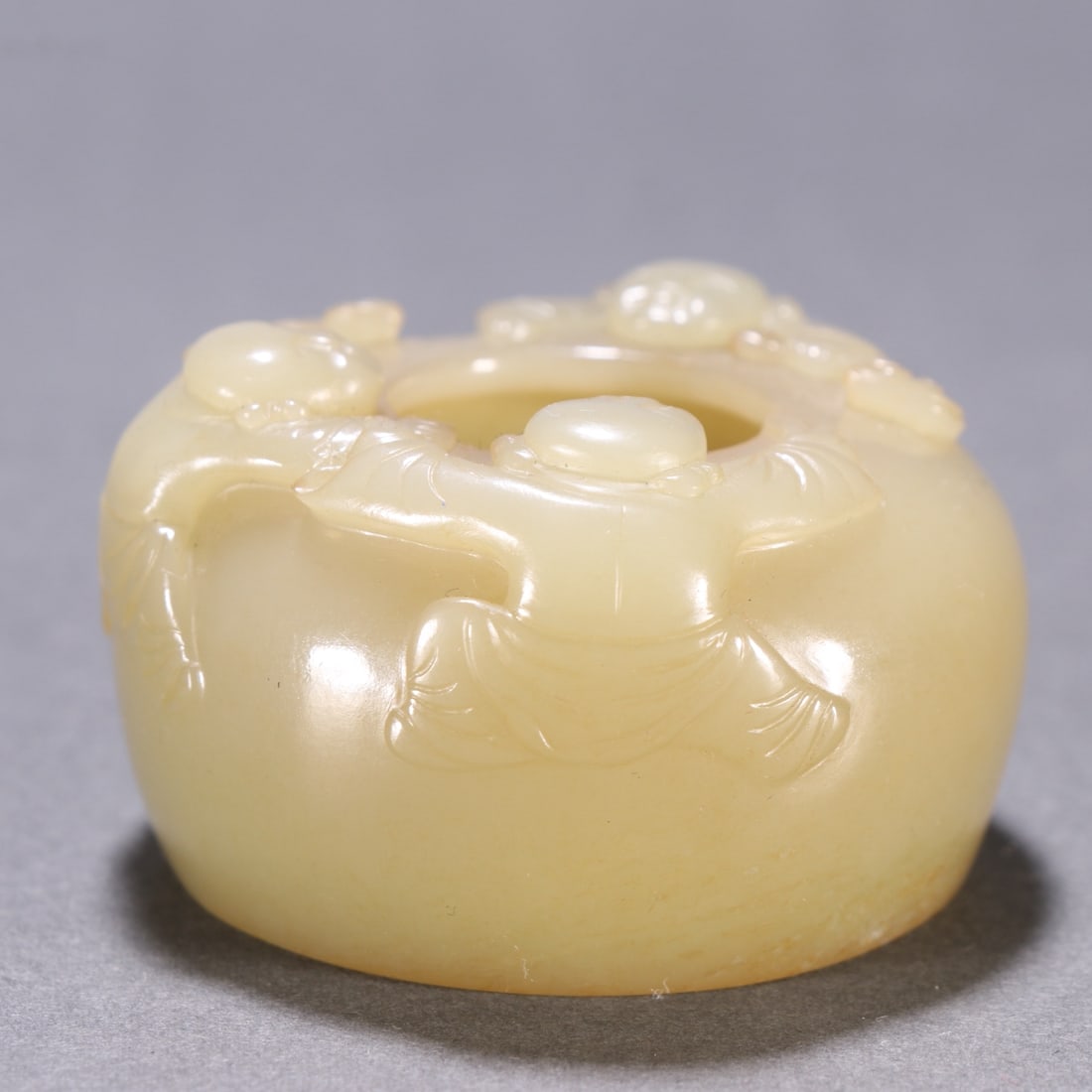 A Exquisite Hotan Jade Figures Pattern Water Pot - 5