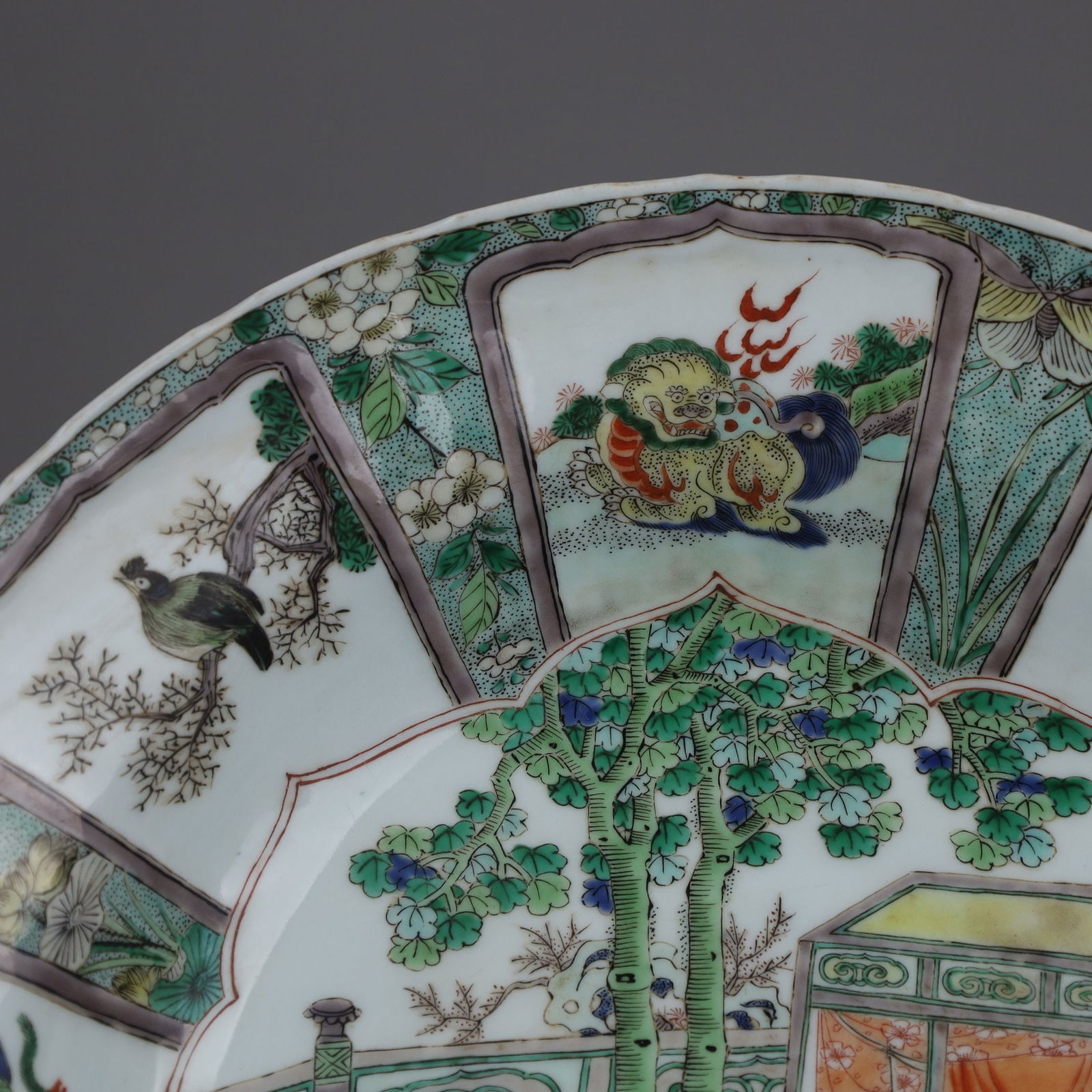 A Exquisite Wucai Figures Pattern Plate - 3