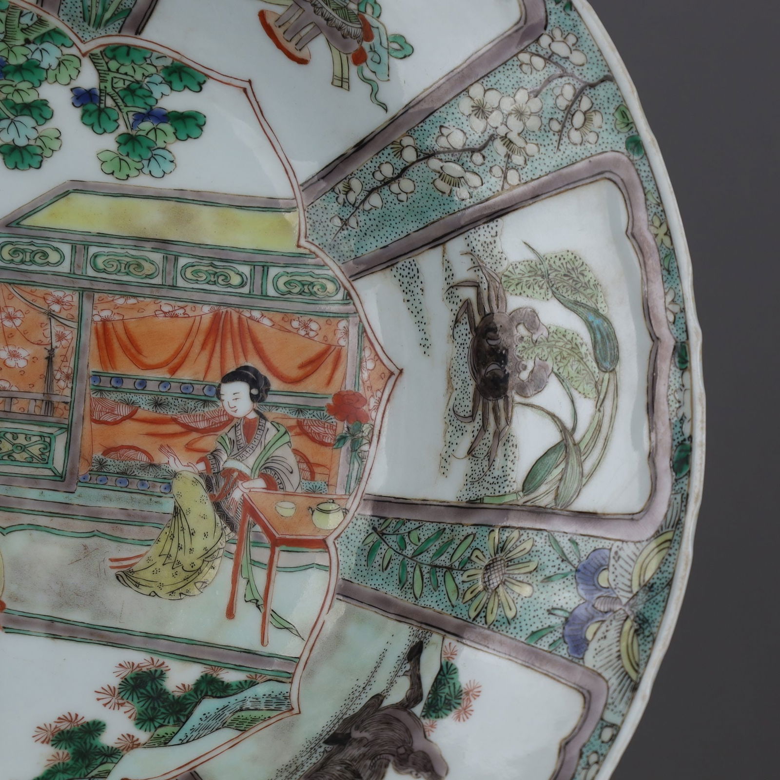 A Exquisite Wucai Figures Pattern Plate - 5
