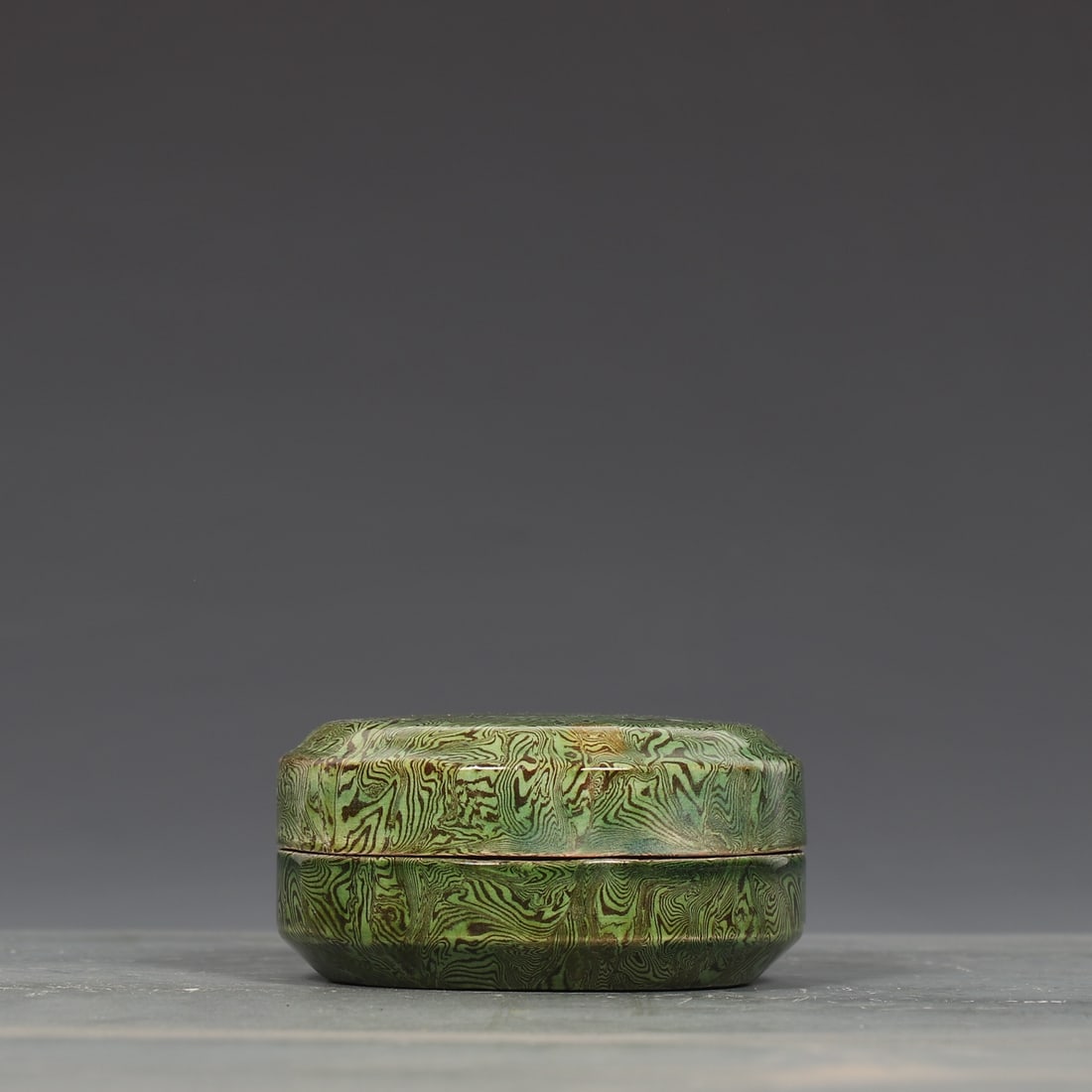 A Exquisite Green Glazed Box - 2
