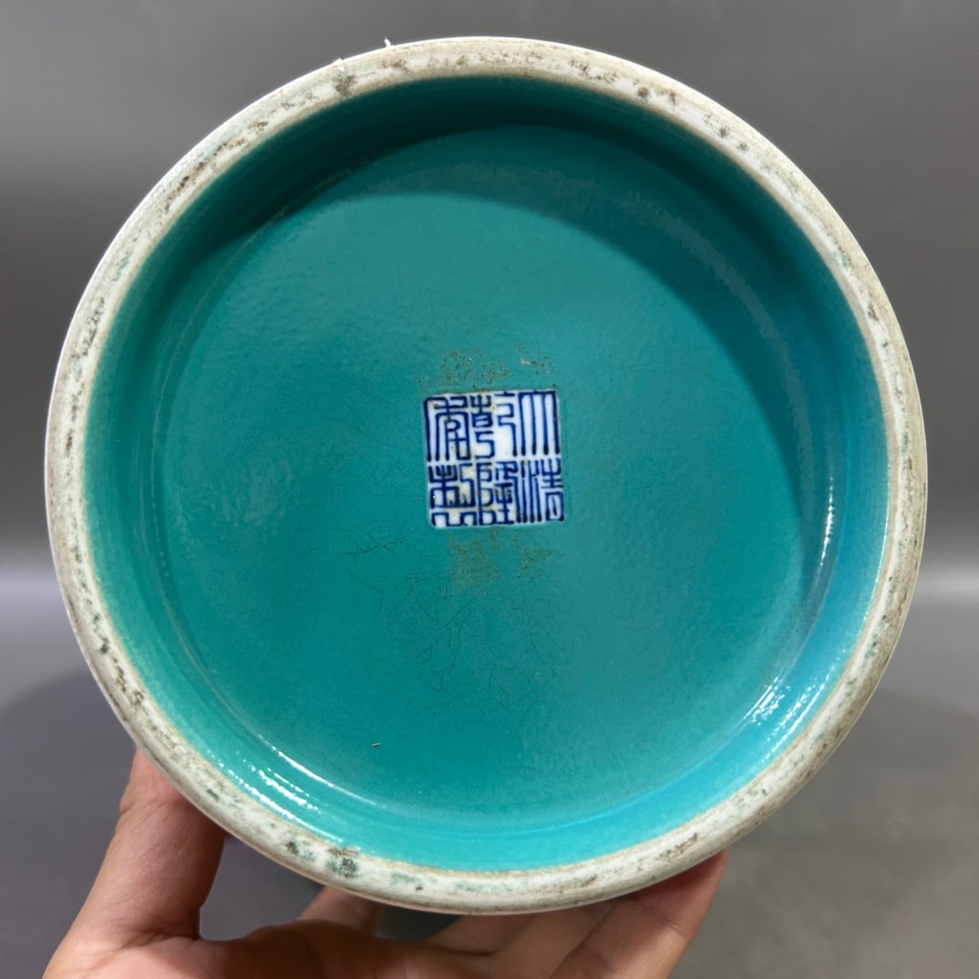 A Exquisite Yellow Ground Lotus Pattern Vase - 7