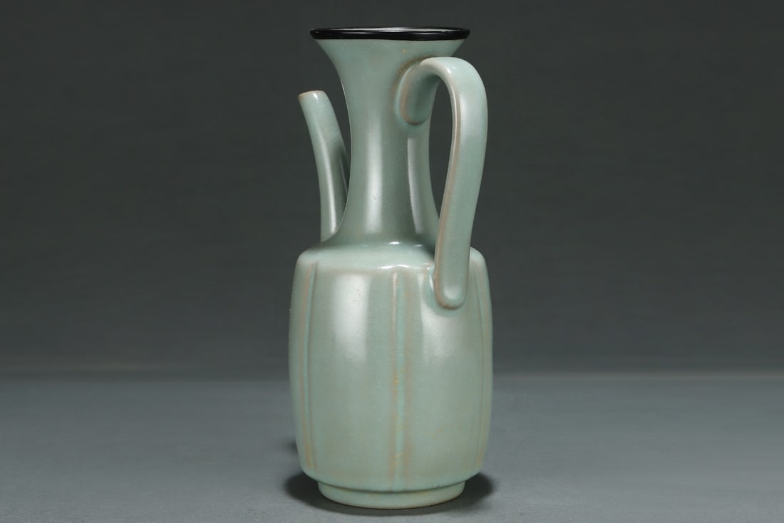 A Exquisite Ru yao Ewer - 3