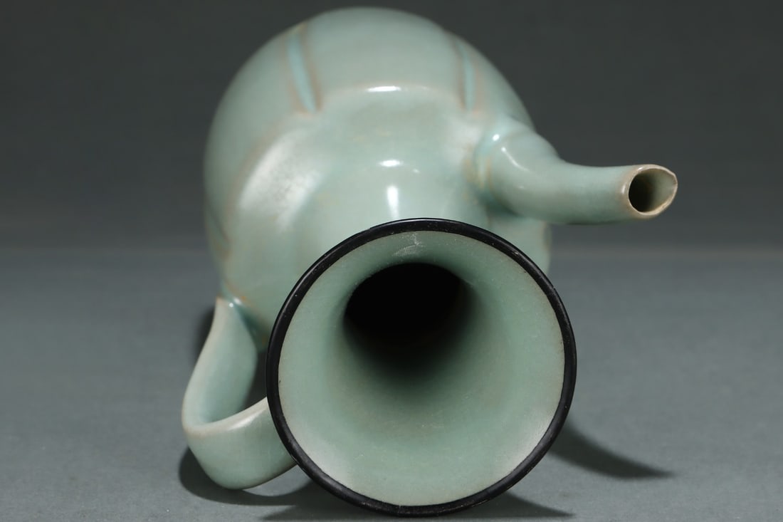 A Exquisite Ru yao Ewer - 7