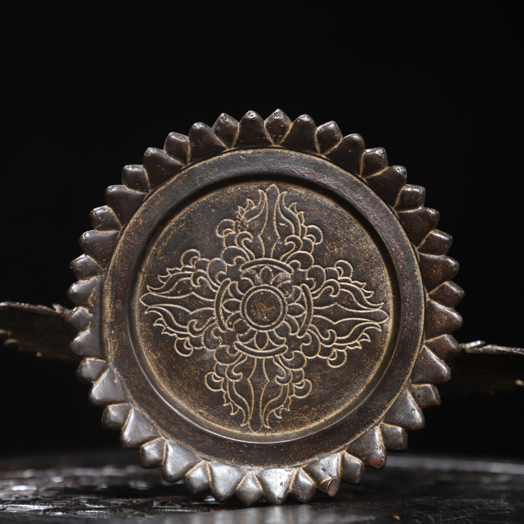 A Exquisite Gilded Bronze Bird Candlestick - 9