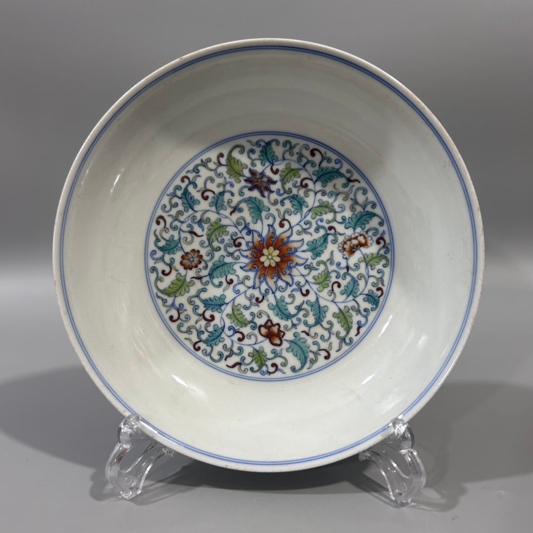 A Exquisite Doucai Lotus Pattern Plate: A Exquisite Doucai Lotus Pattern Plate,Qing Dynasty, China ,Yongzheng Six-character Mark,Size:8.3inx1.9in 斗彩缠枝莲纹盘,中国清代 ,