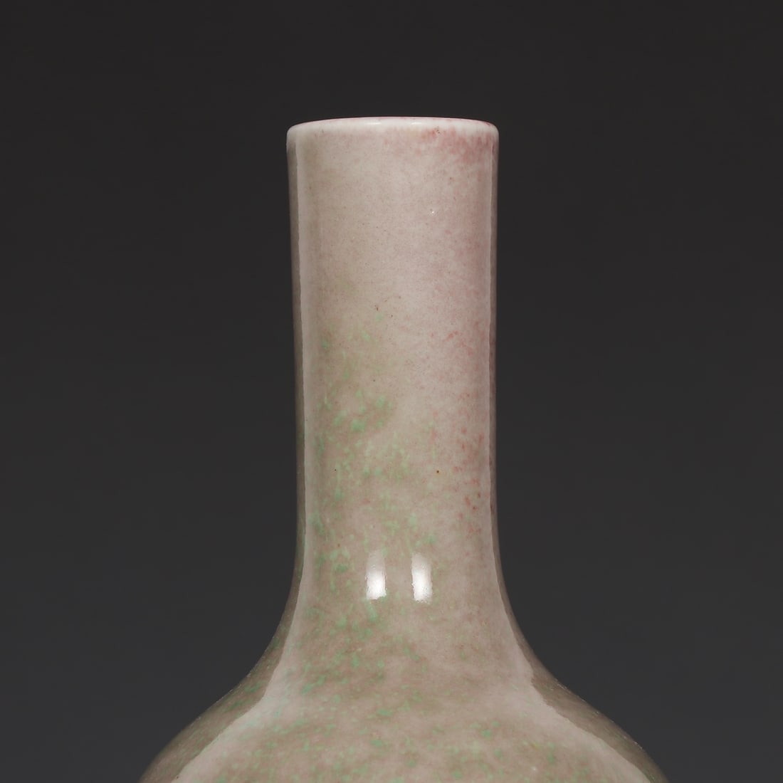 A Exquisite Peachbloom-Glazed Vase - 3