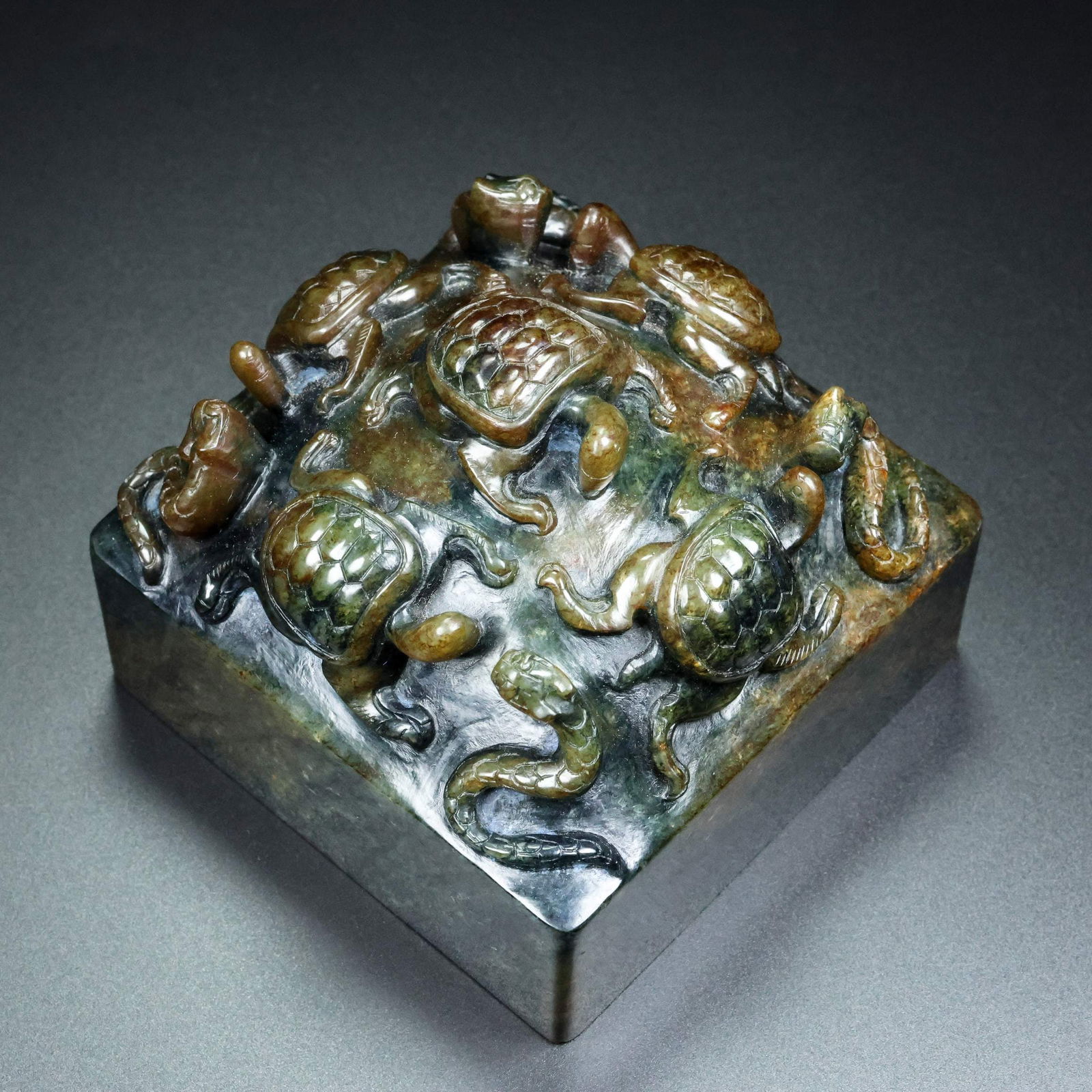 A Exquisite Hotan Jade Dragon Seal - 2