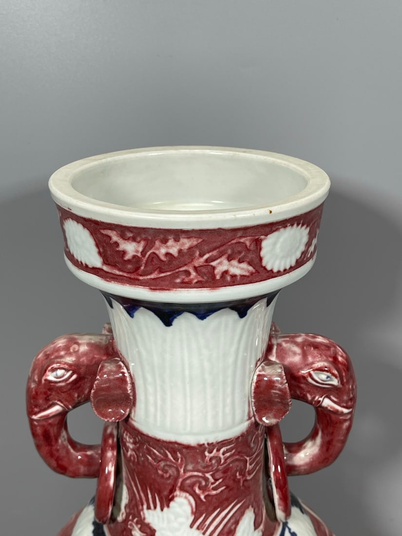 A pair of Ruby Red-Glazed Dragon Pattern Vase - 2