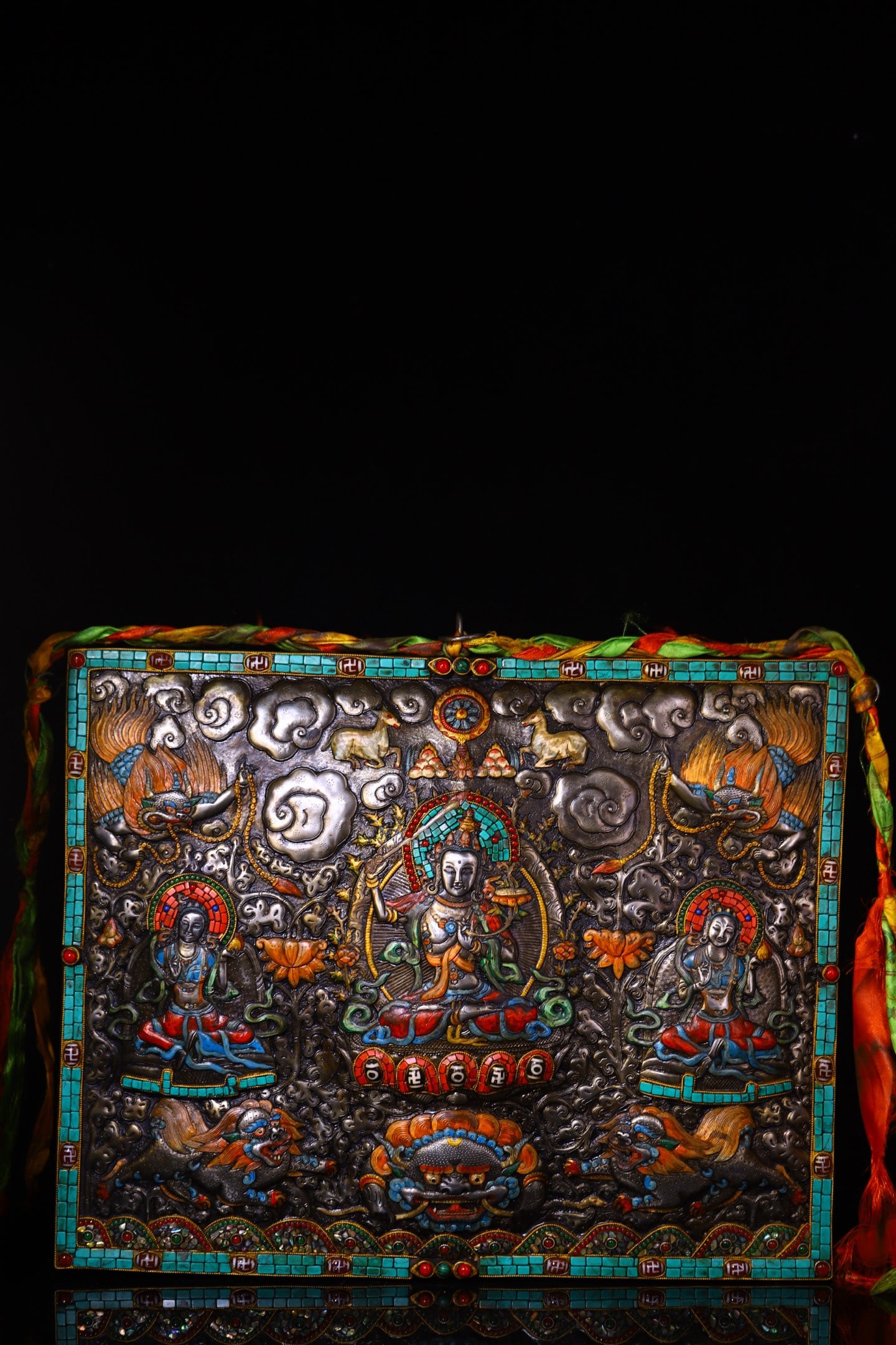 A Exquisite Sky Iron Chiseled and Dzi Bead-Inlaid Thangka: A Exquisite Sky Iron Chiseled and Dzi Bead-Inlaid Thangka,Qing Dynasty, China,Size:14.6inx18.1in,Weight:2900g 