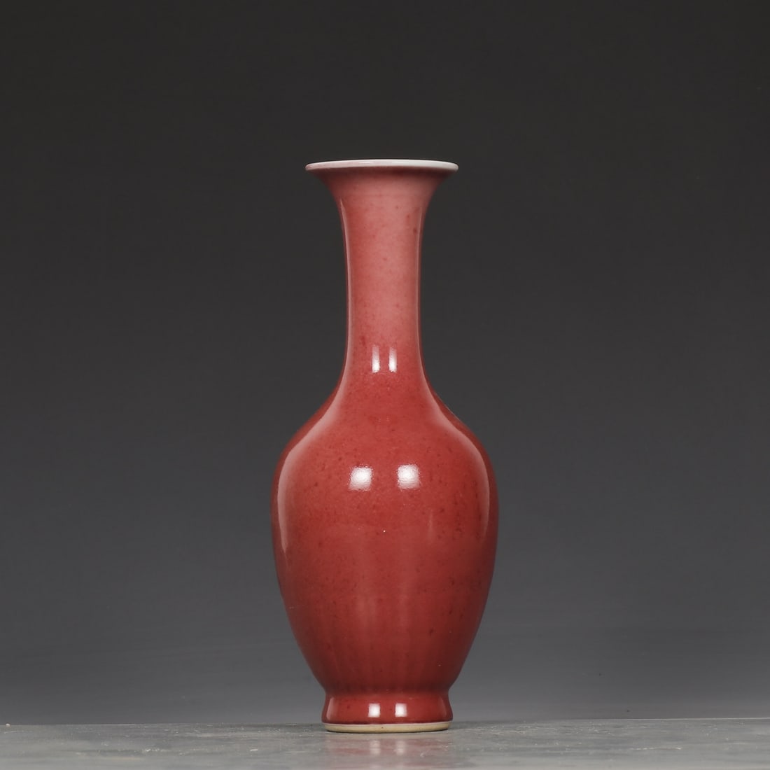 A Exquisite Peachbloom-Glazed Vase: A Exquisite Peachbloom-Glazed Vase,Qing Dynasty, China,Kangxi Six-character Mark,Size:8.5inx2.3inx3.5in 豇豆红菊瓣瓶,中国清代,康ଡ଼