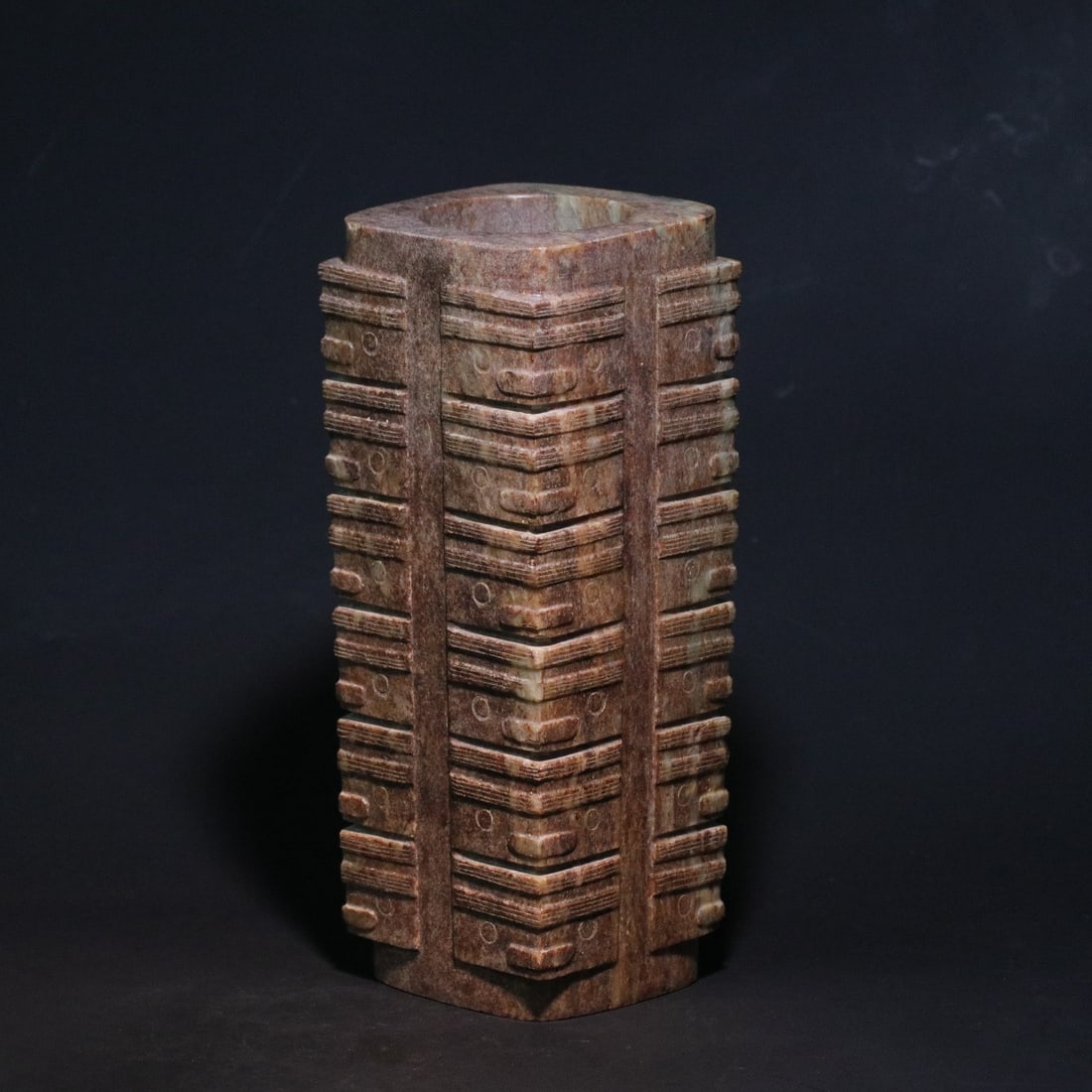 A Exquisite Gaogu Jade Ornament: A Exquisite Gaogu Jade Ornament,Ancient Time, China,Size:3.1inx2.8inx8.1in,Weight:2054.9g 高古玉玉琮,远古时期