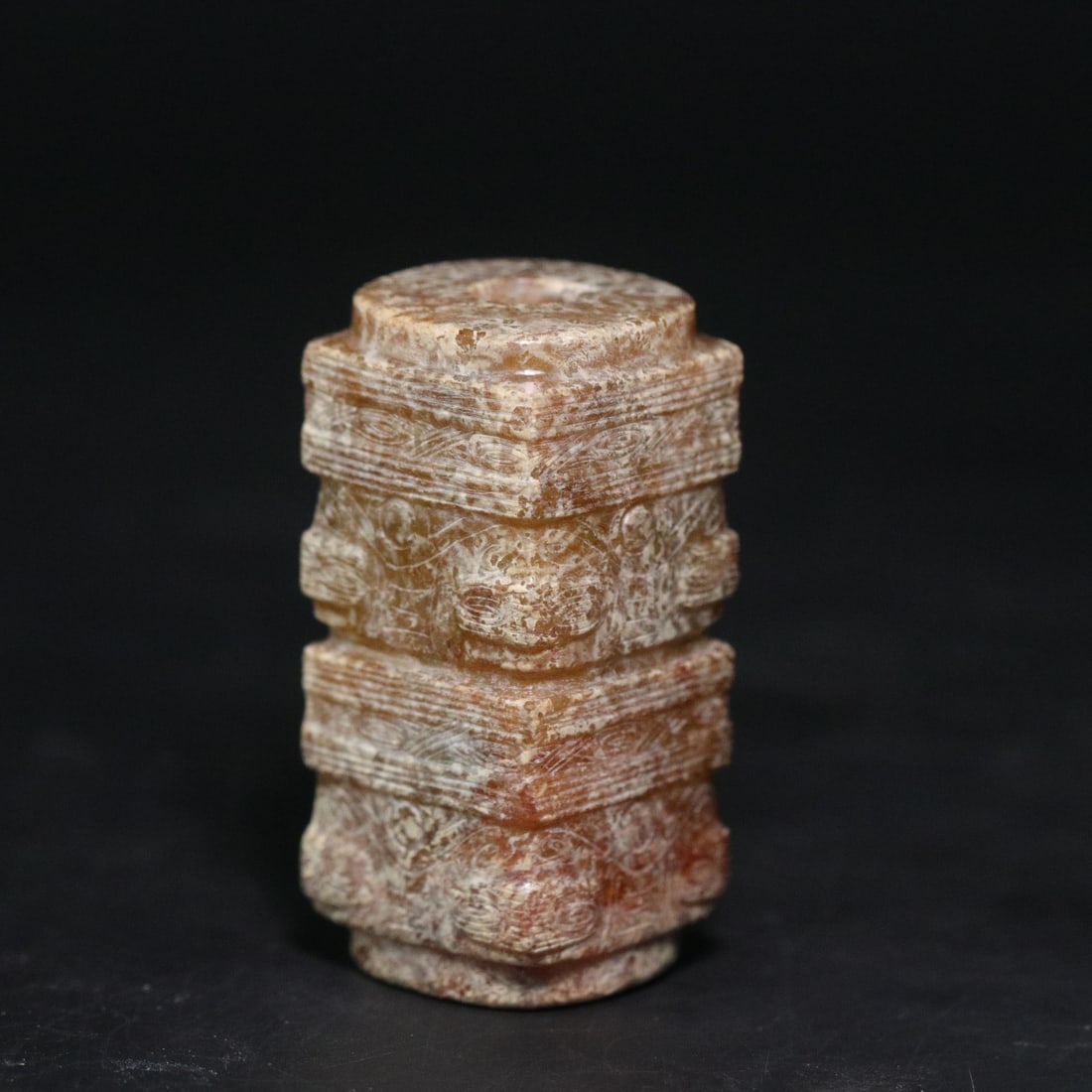 A Exquisite Gaogu Jade Hand Piece: A Exquisite Gaogu Jade Hand Piece,Ancient Time, China,Size:0.7inx0.7inx1.6in,Weight:38.1g 高古玉玉琮,远古时期