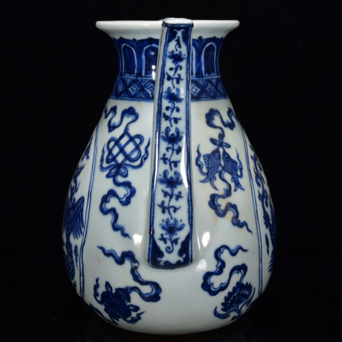 A Rare Blue and White Double Phoenix Pattern Ewer - 4